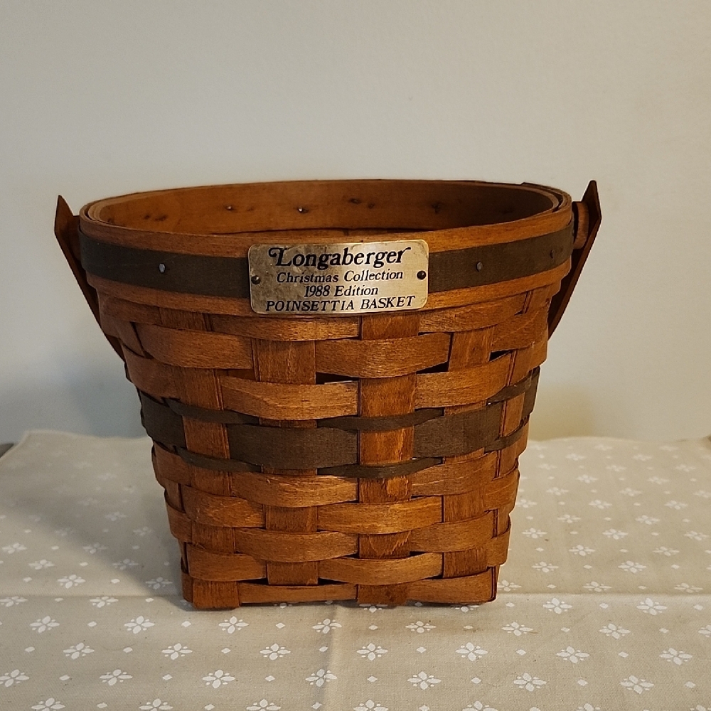 Longaberger Poinsttia Christmas Collection Basket